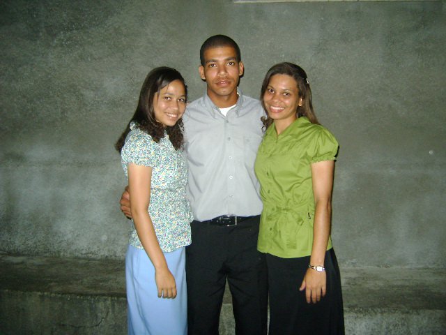 Lucas, Lidia, e Ana  Lucia